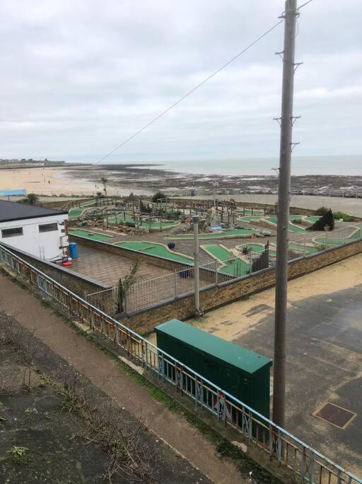 Trendy 3 Bedroom Home Close To Margate Beaches Bars Resturants 2 Night Min Stay Westgate-on-Sea Exterior foto